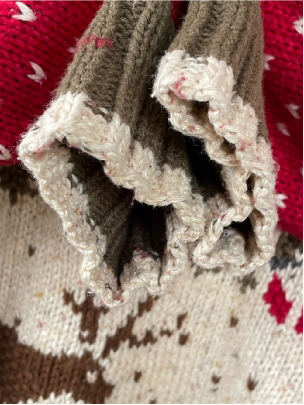 Liz Claiborne Vintage Red Christmas Scenic Hand Knit Sweater Winter Cabin M - Picture 5 of 6